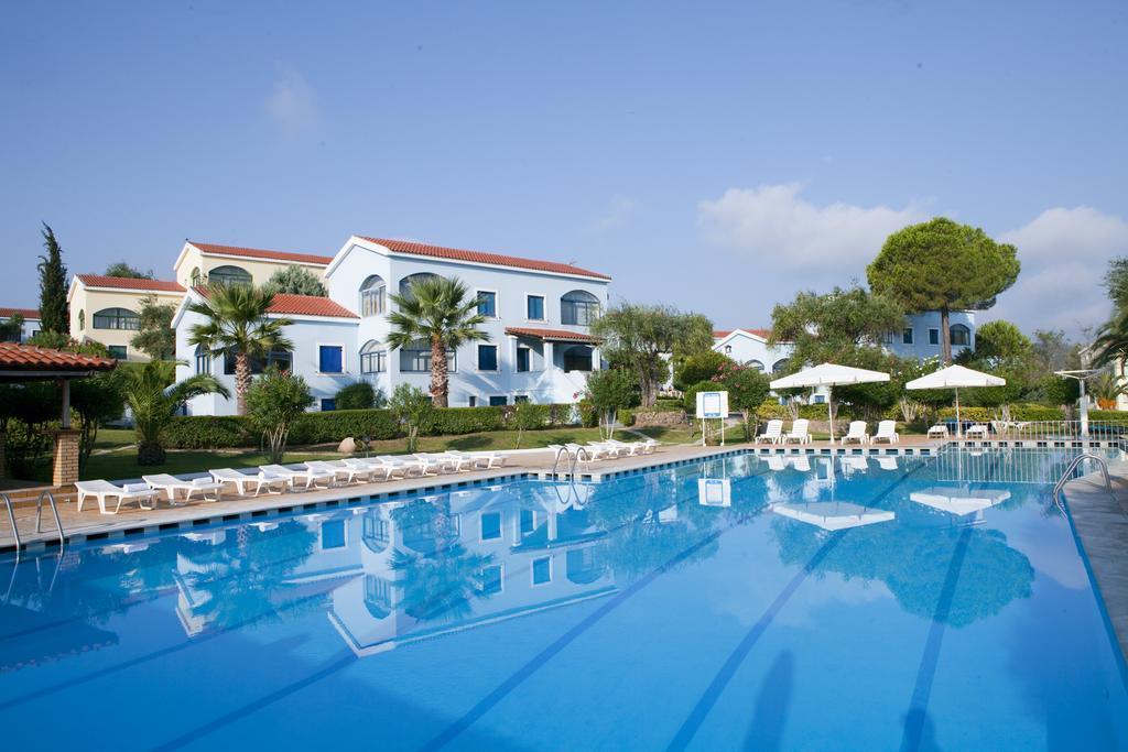 Hotel Paradise Corfu 3*