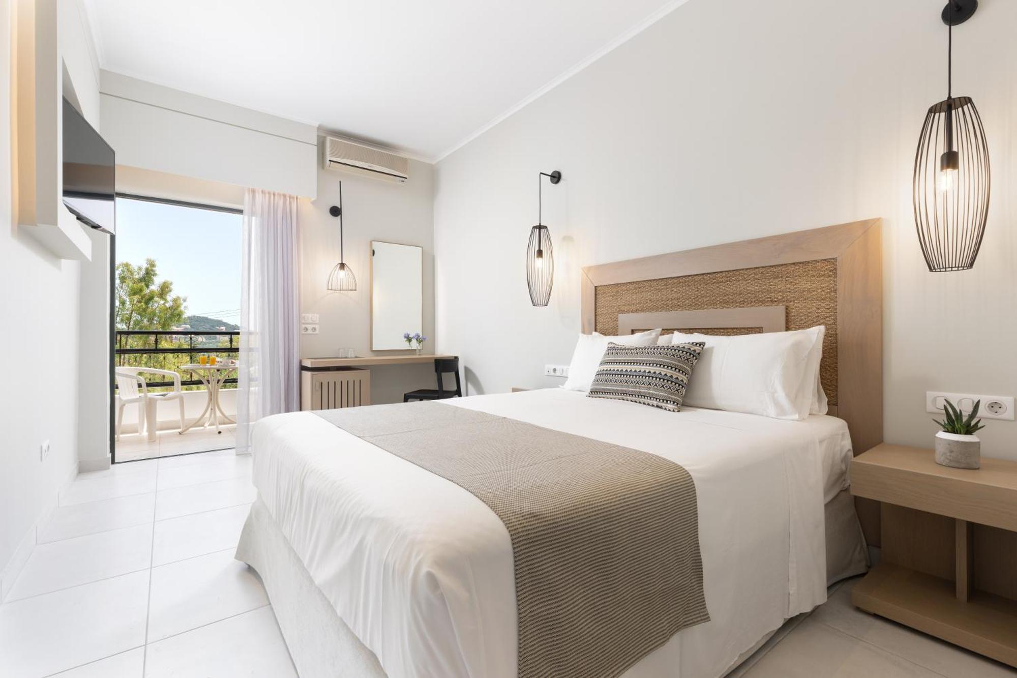 Paradise Corfu 3*