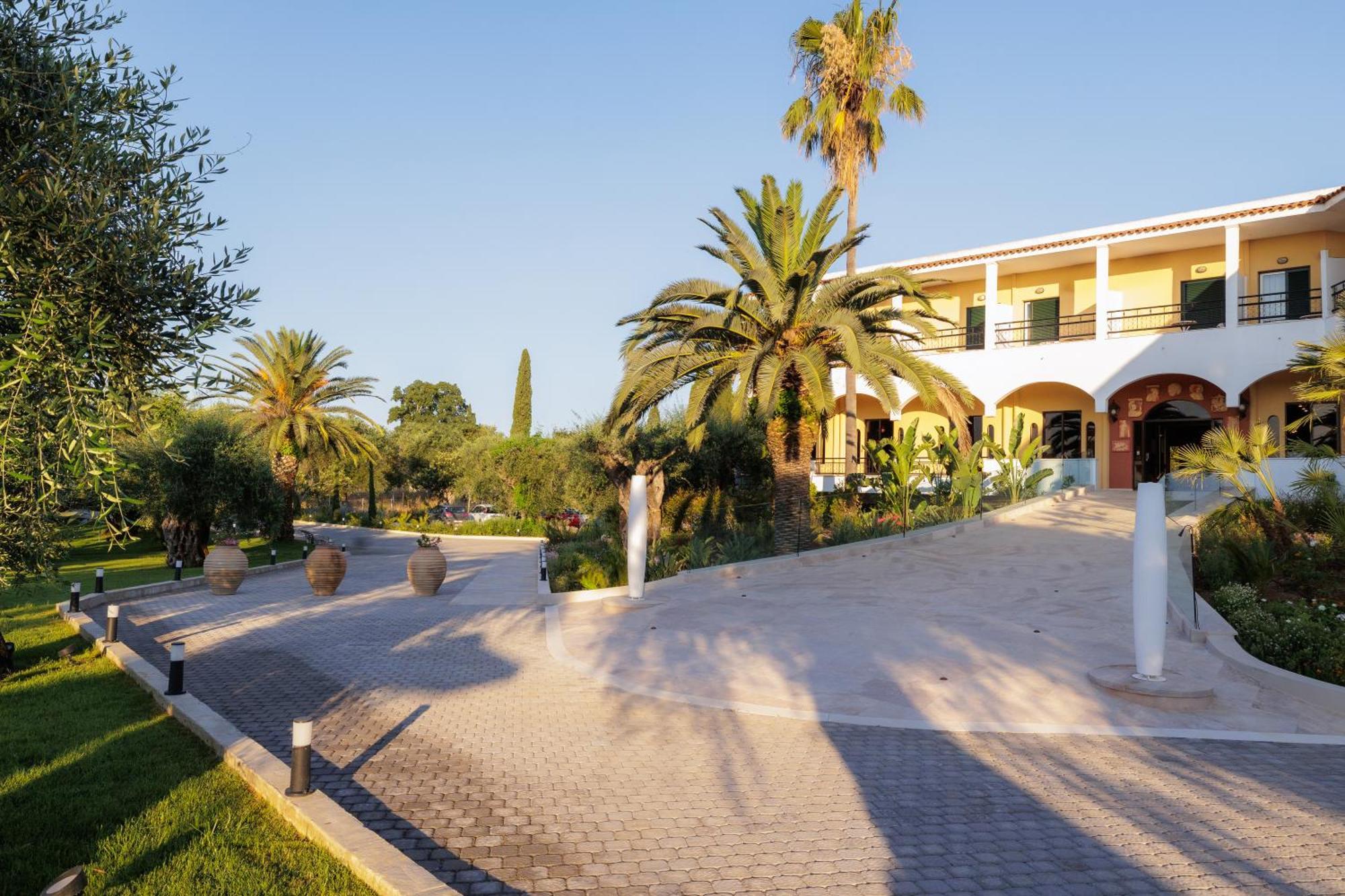 Hotel Paradise Corfu Gouvia