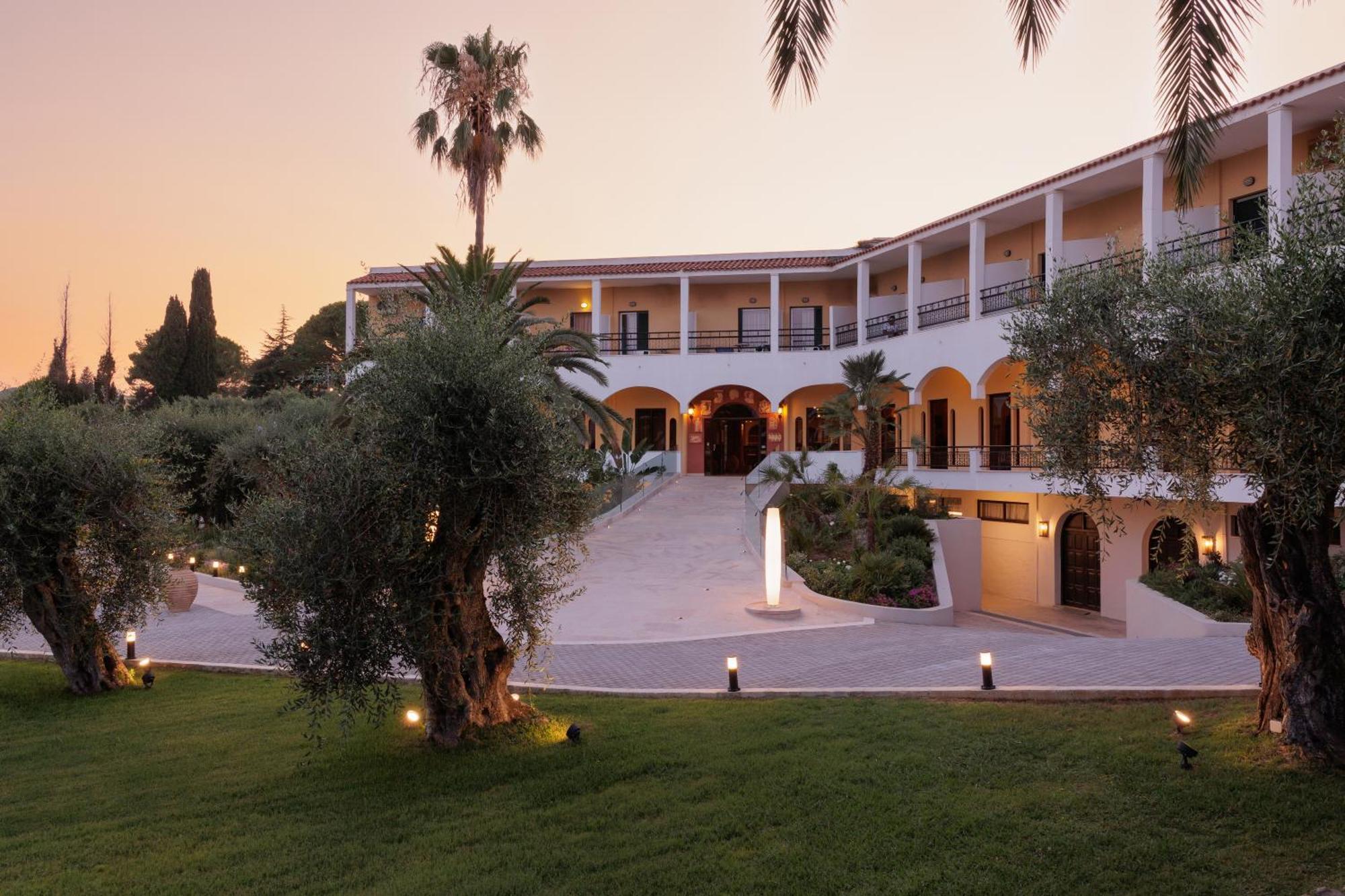 Hotel Paradise Corfu Gouvia