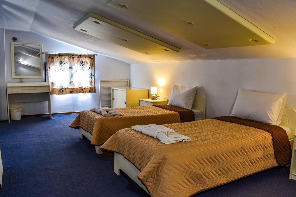 Paradise Corfu Hotel 3*